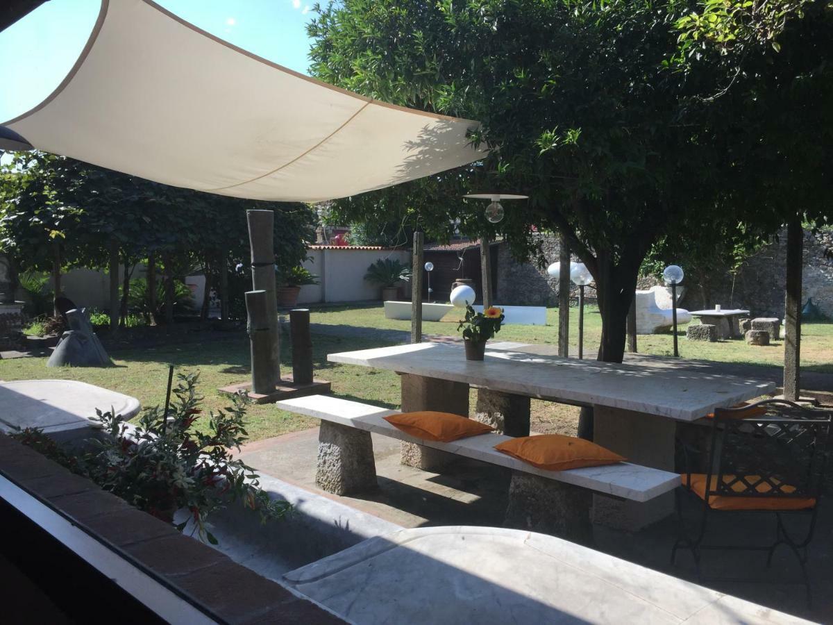 B&B L' Orangerie Pietrasanta Buitenkant foto
